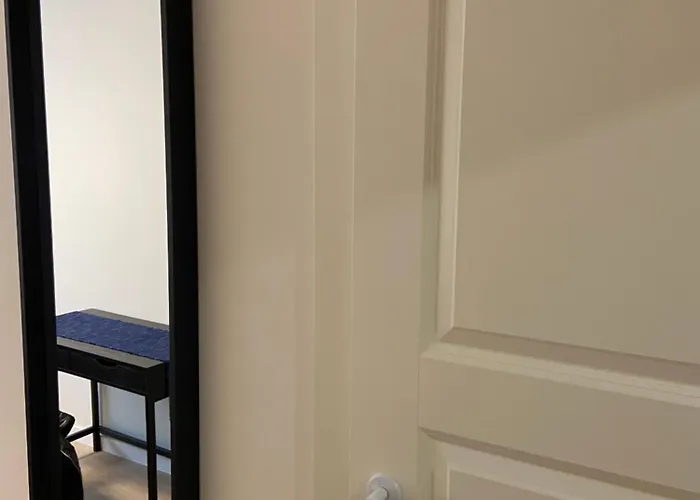 Myroom-1 In Stroomi * Reval